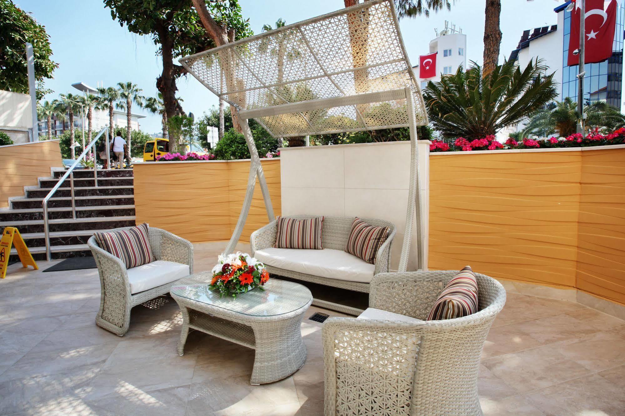 Alaiye Kleopatra Hotel Alanya Exterior photo